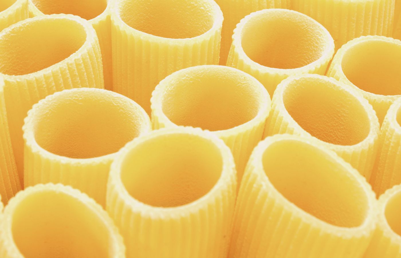 Bild der Rigatoni Herstellung
