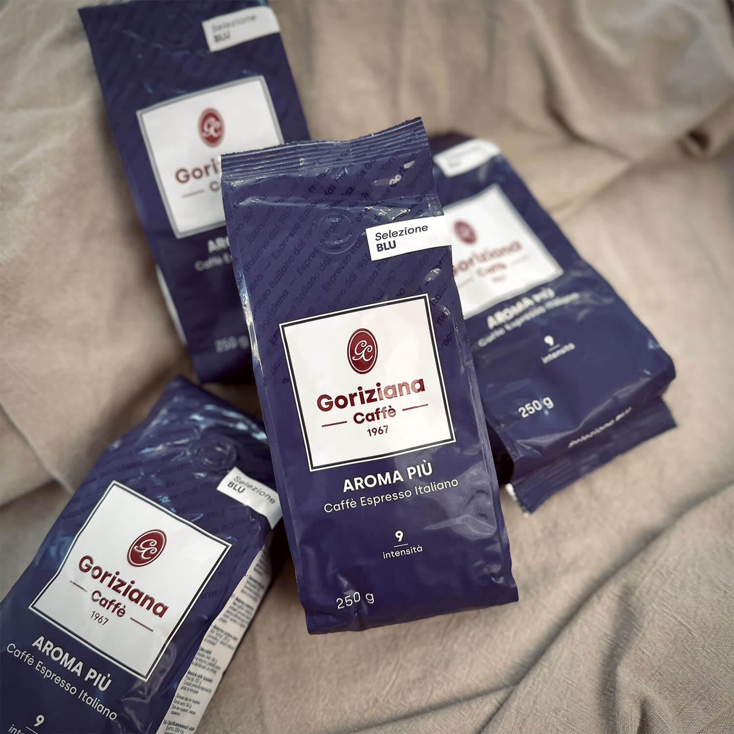 Espresso Bohnen BLU Aroma Piu von Goriziana, 4 x 250 g