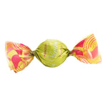 Ein grün-gelb verpacktes Bonbon mit der Aufschrift "Pistazie" ist Dubledone Pistacchio Pralinen mit Pistazie von Venchi, 100 g.