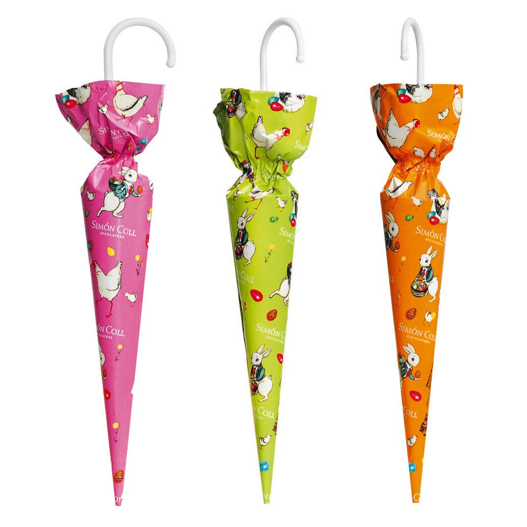 Simón Coll Schokoladenschirme 3-er Set: bunte, 105 g schwere Schokoladen-Regenschirme mit Häschen-, Hühner- und Ostereier-Motiven.